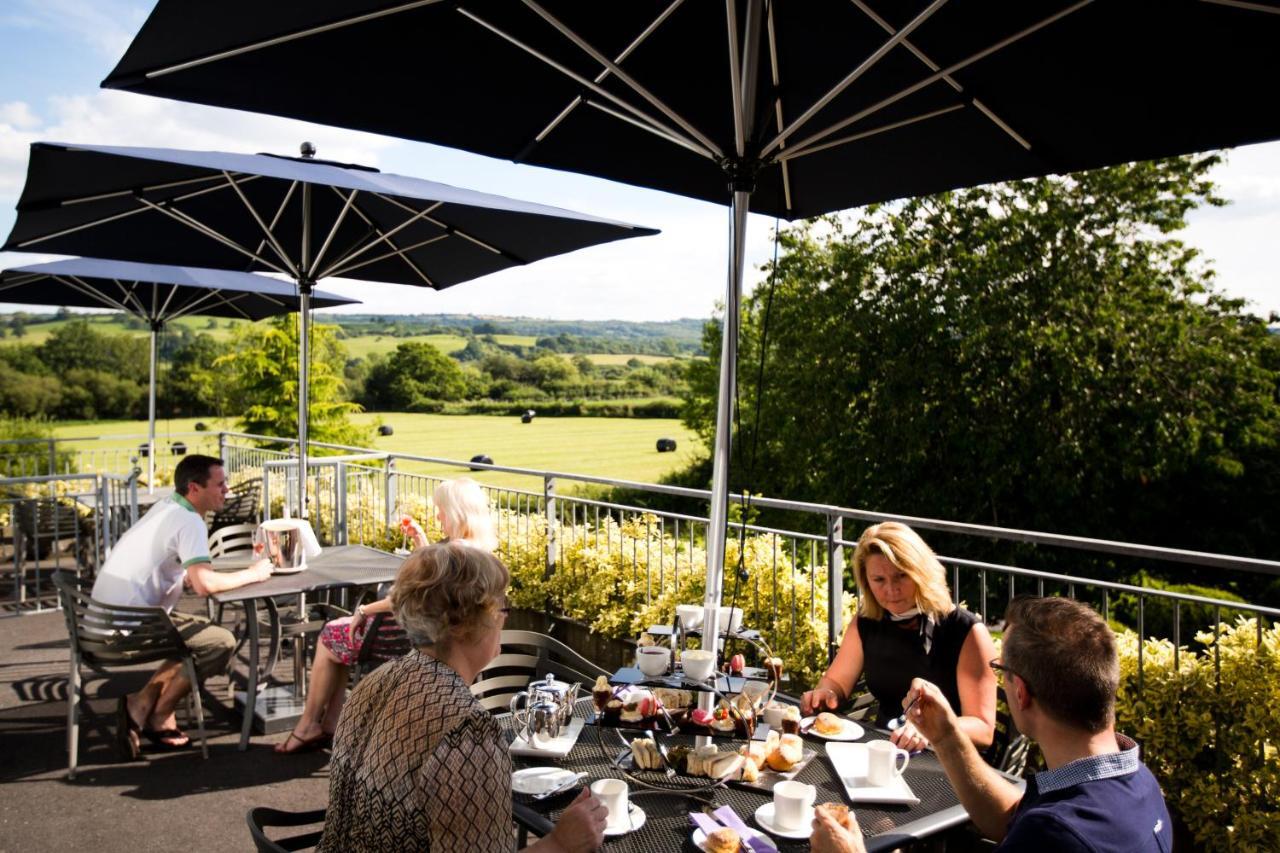 The Plough Inn Llandeilo Extérieur photo