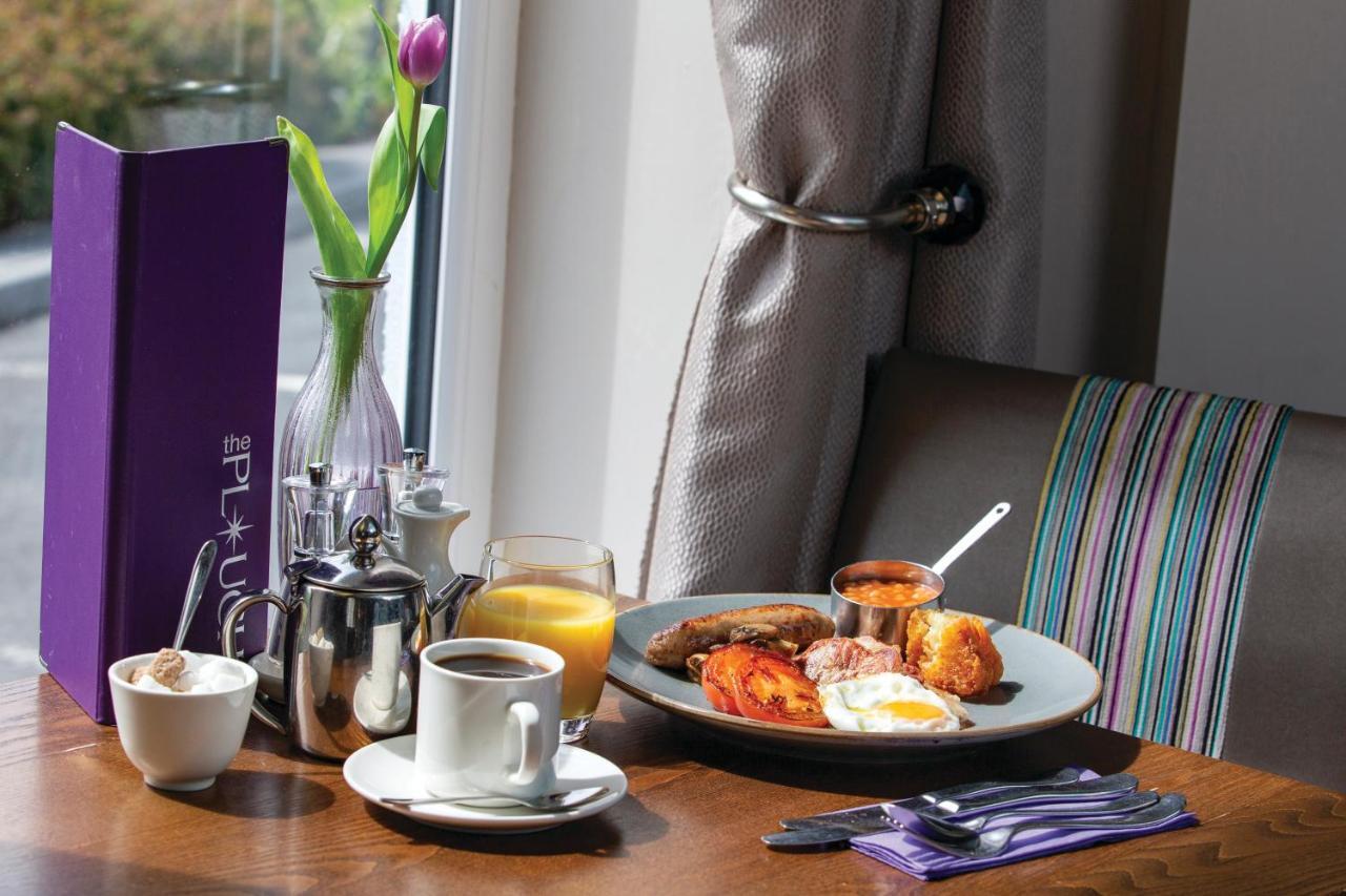 The Plough Inn Llandeilo Extérieur photo